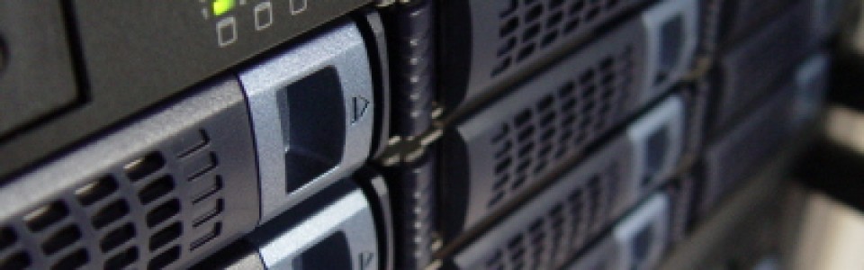 Szerver hosting – Saját kiszolgáló elhelyezése őrzött szerverteremben, 99% feletti rendelkezésre állással